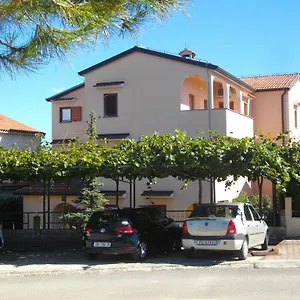 Appartement Neda - South, Poreč
